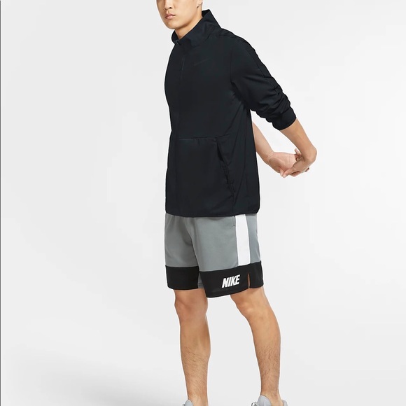 Nike Men’s Dri-FIT Woven Training Jacket Black Size 2XL - Picture 3 of 9